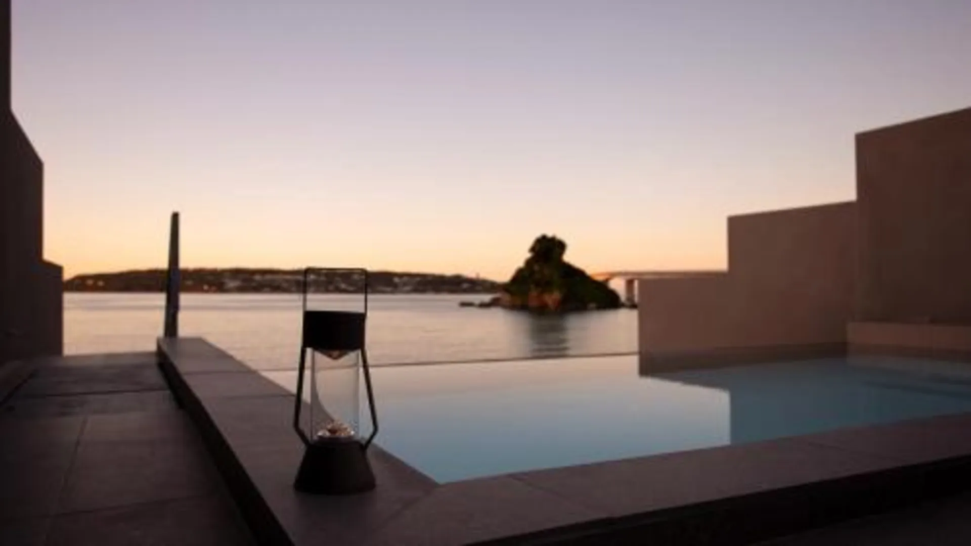 오키나와 본섬 펠리스 빌라 스위트 코우리지마뷰 5성급 호텔 객실