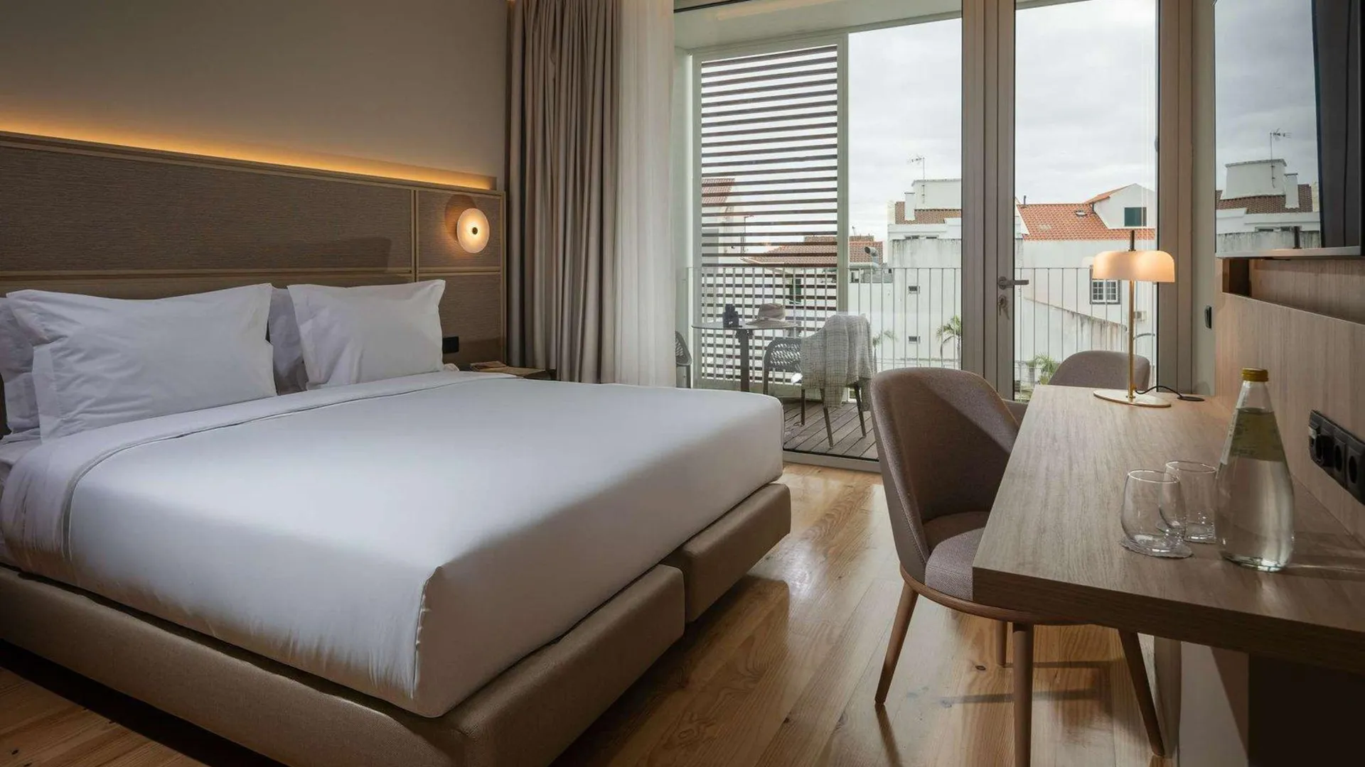 폰타 델가다 Mercure Ponta Delgada Azores 3성급 호텔 스위트룸