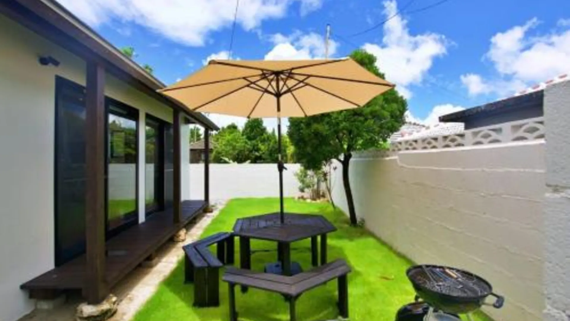 오키나와 본섬 今泊邸 4성급 싱글룸 레스토랑