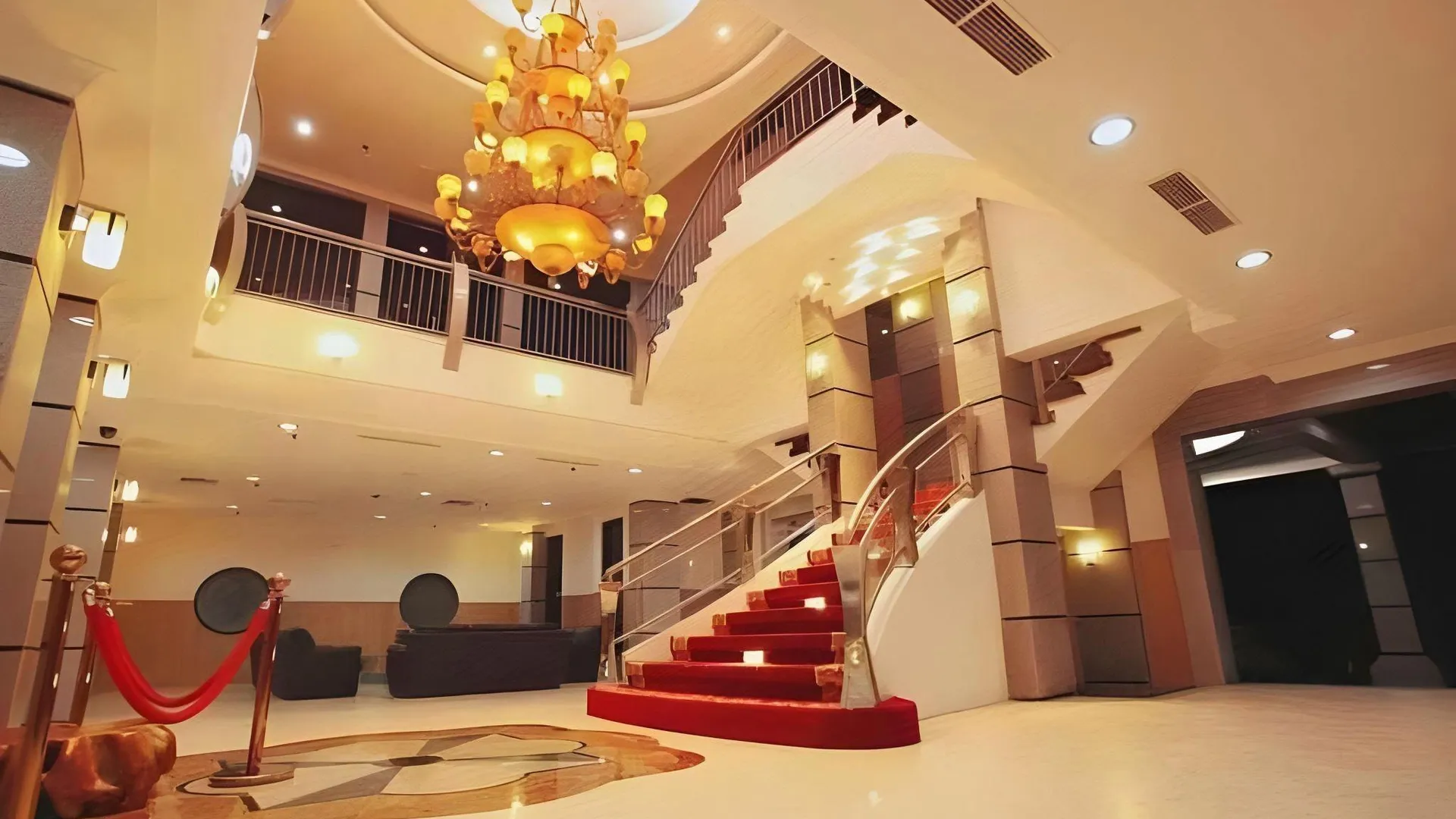 발리 발리 파라다이스 시티 호텔 3성급 호텔 로비