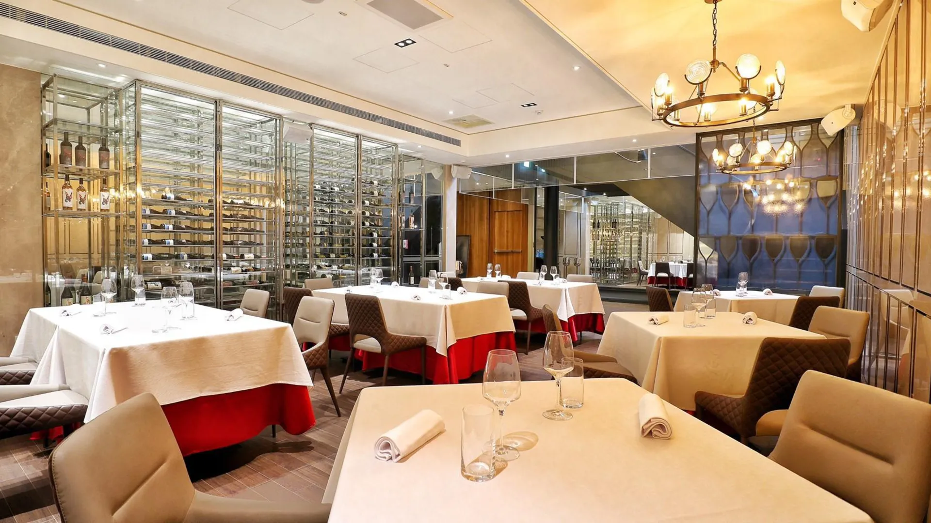 타이베이 호텔 Mvsa 미쉐린 2 스타드 몰리노 데 우르다니즈 4성급 호텔 외관