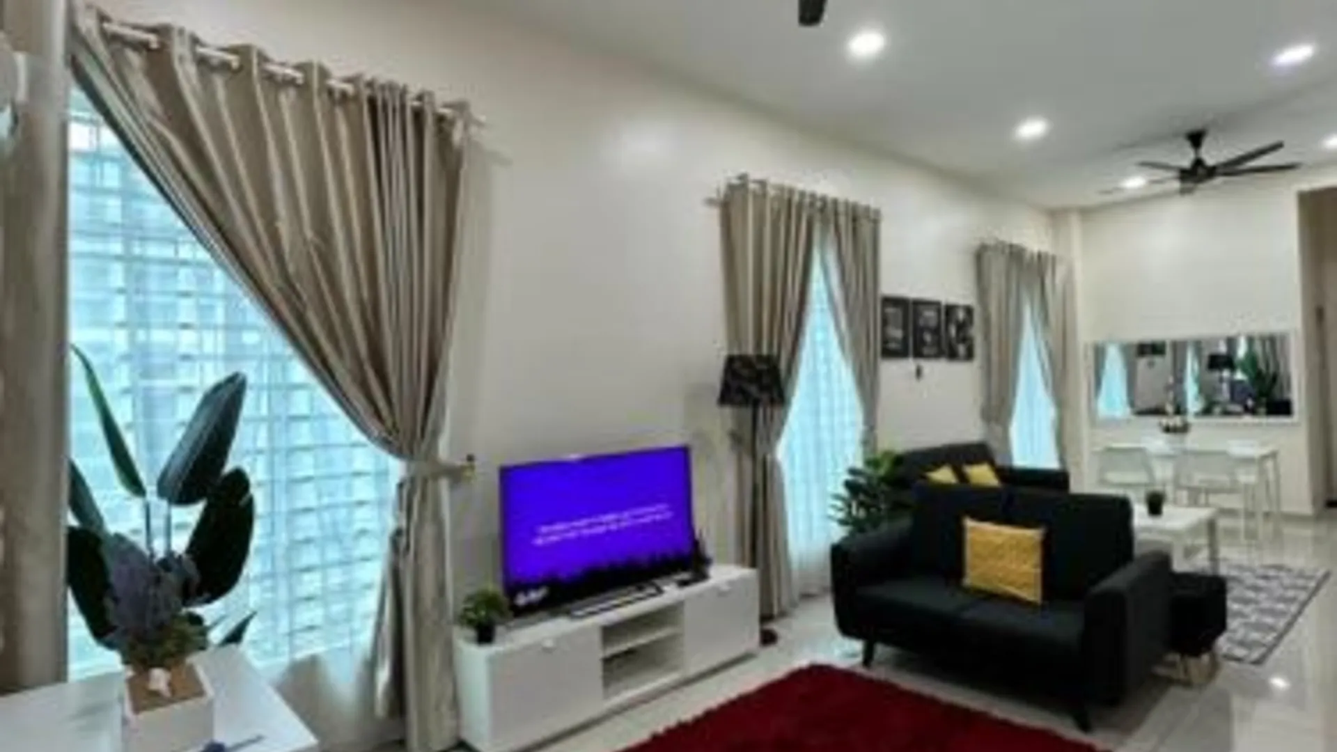 말라카 자신의 프라이빗 하우스 (132m², 침실 4개, 프라이빗 욕실 2개) 4성급 싱글룸 스위트룸