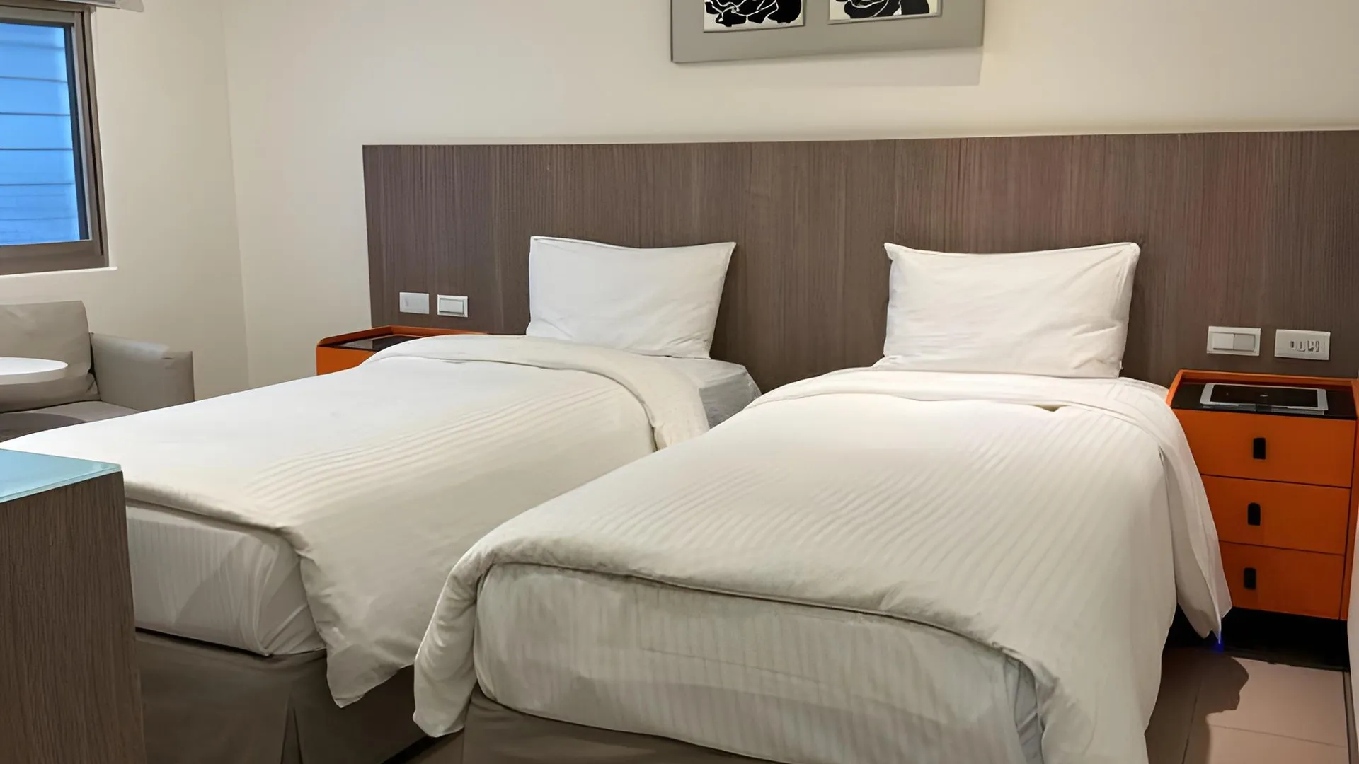 타이베이 풀 스테이 (셀프 체크인) 3성급 호텔 스위트룸