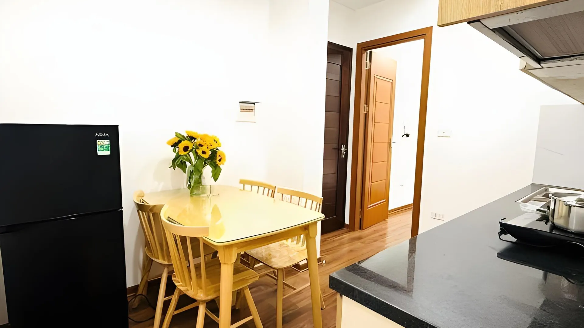 하노이 에라 아파트먼트 틴하오 3성급 게스트하우스 수영장