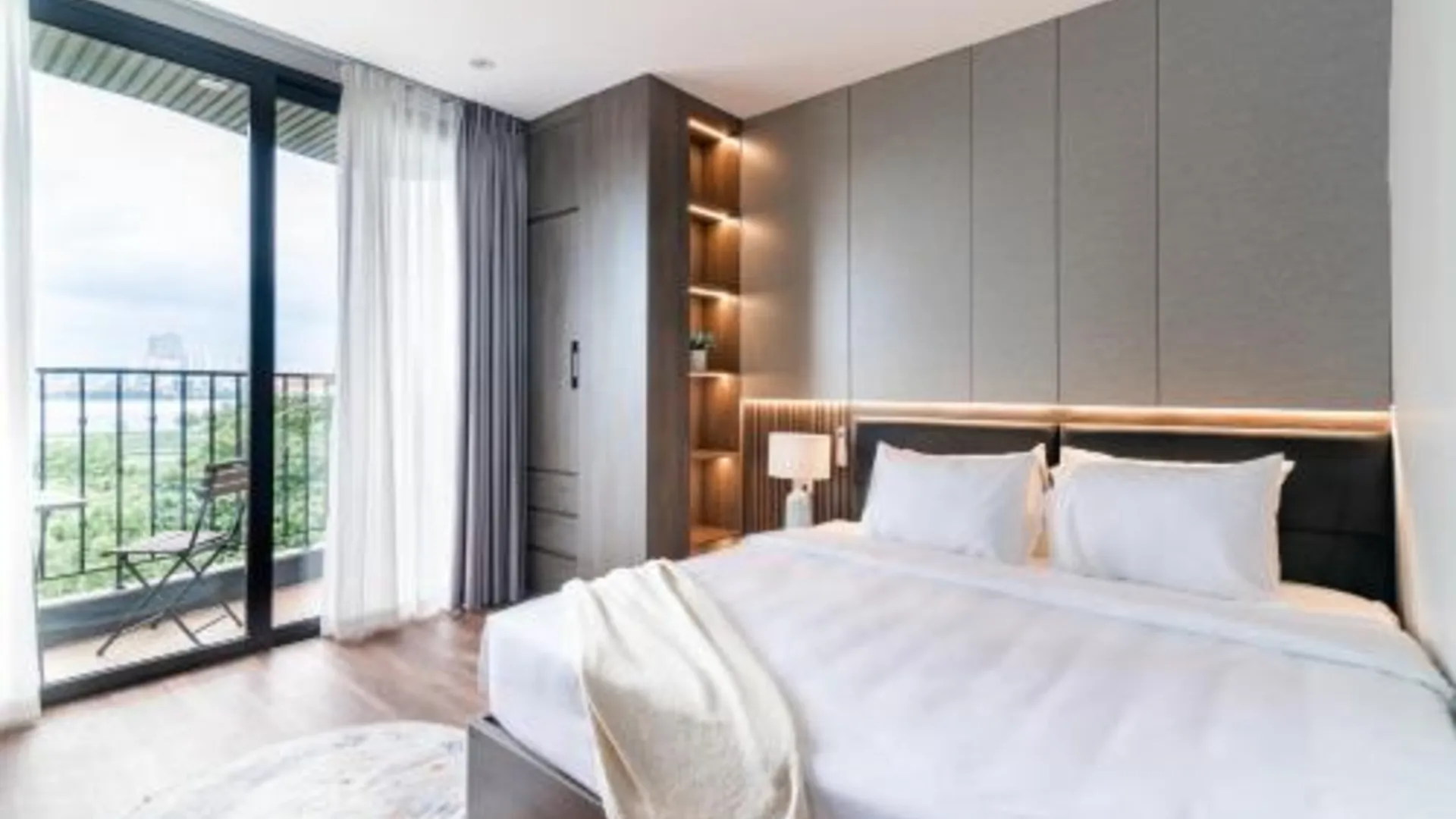 하노이 럭스 파라다이스 스위트 호텔 토 응옥 반 3성급 호텔 스위트룸