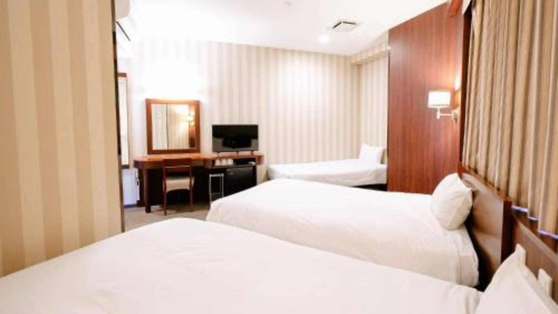 오사카 호텔 힐러리스 3성급 호텔 전망