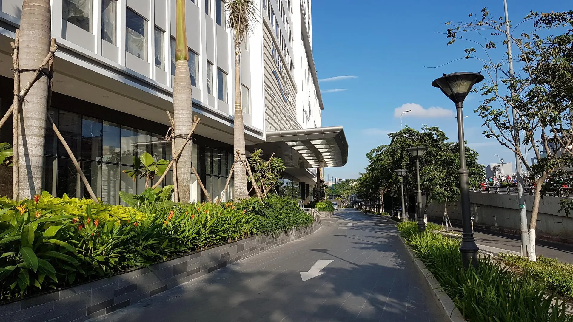 호치민 럭셔리 헐라 센트럴 사이공 리버 게이트 벤탄 4성급 싱글룸 전망