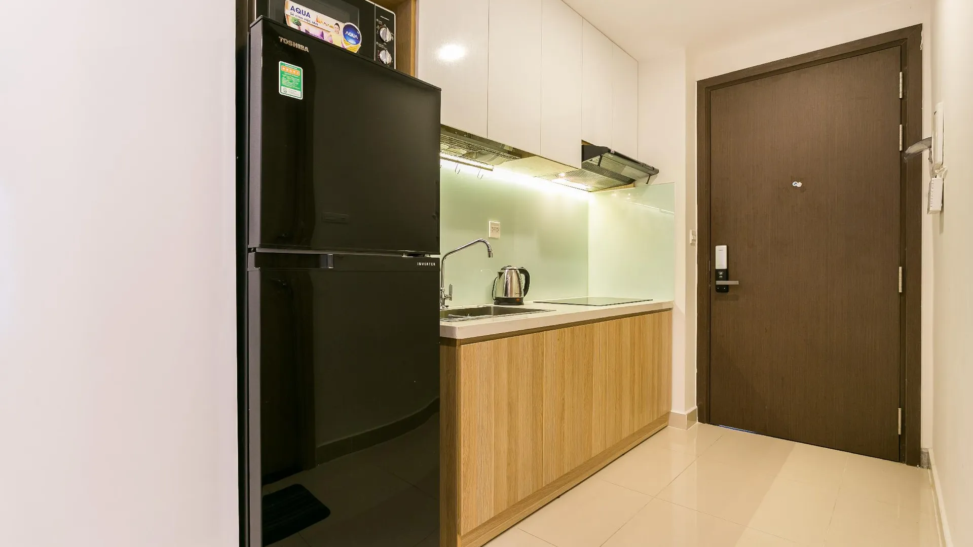 호치민 4군의 스튜디오 아파트먼트 (28m², 프라이빗 욕실 1개) 4성급 게스트하우스 외관