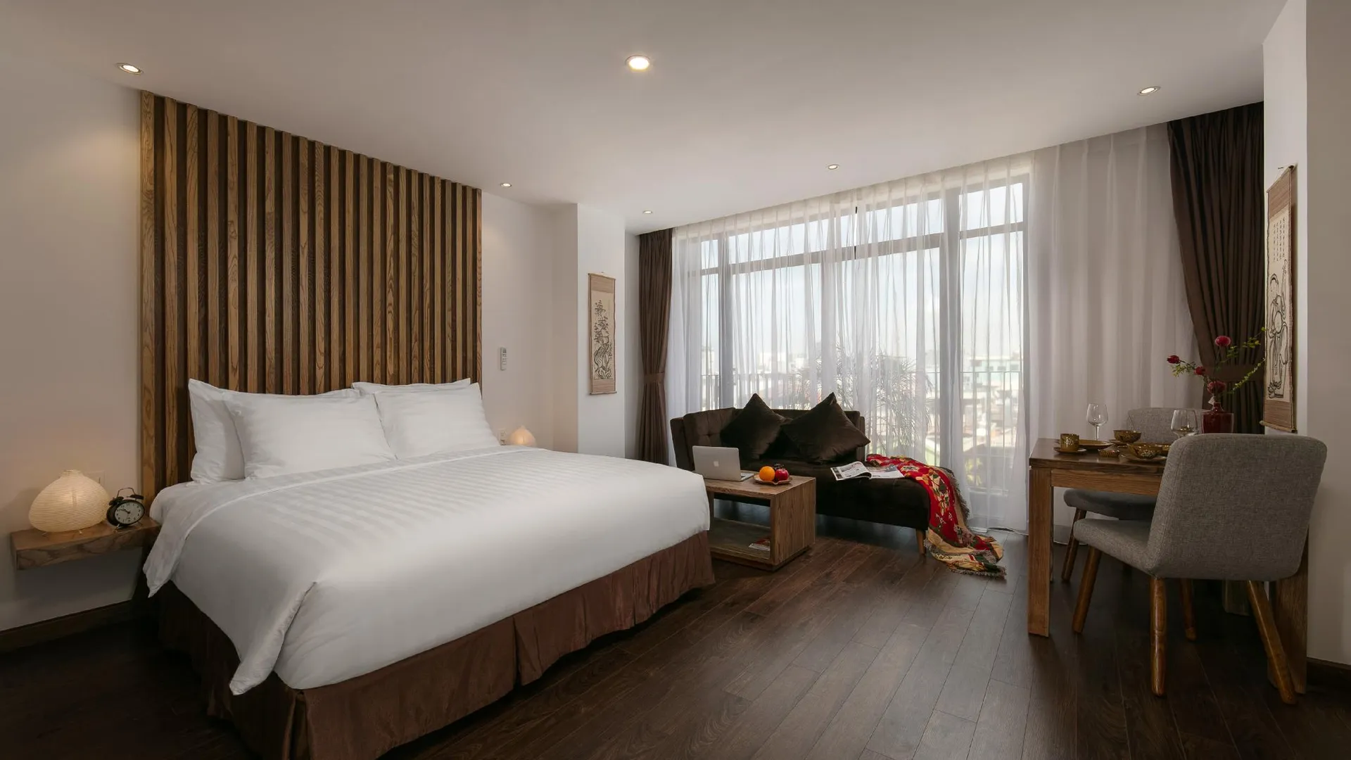 호치민 블룸 인 사이공 - 더 레지던스 - 프리퍼드 바이 도메스틱 트래블러 5성급 게스트하우스 스위트룸