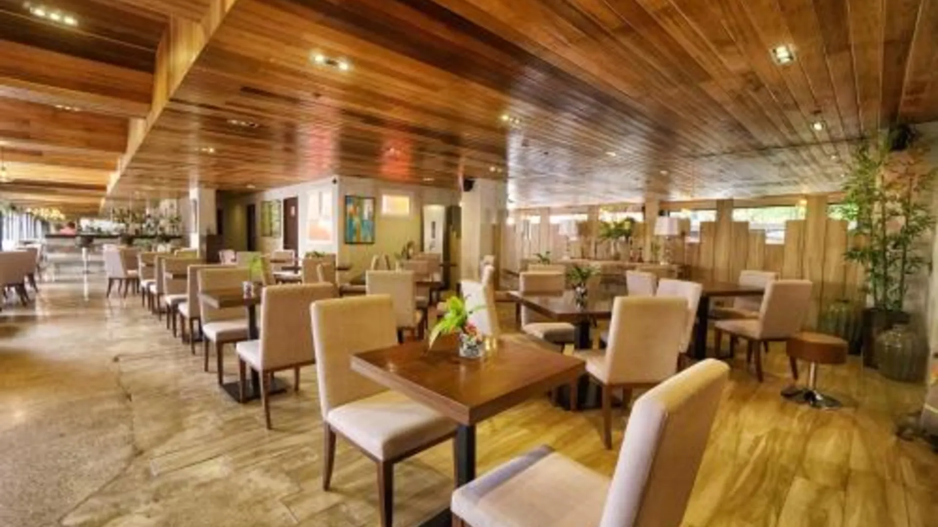 세부 세부 언클 톰스 캐빈 호텔 파워드 바이 코코텔 3성급 호텔 로비