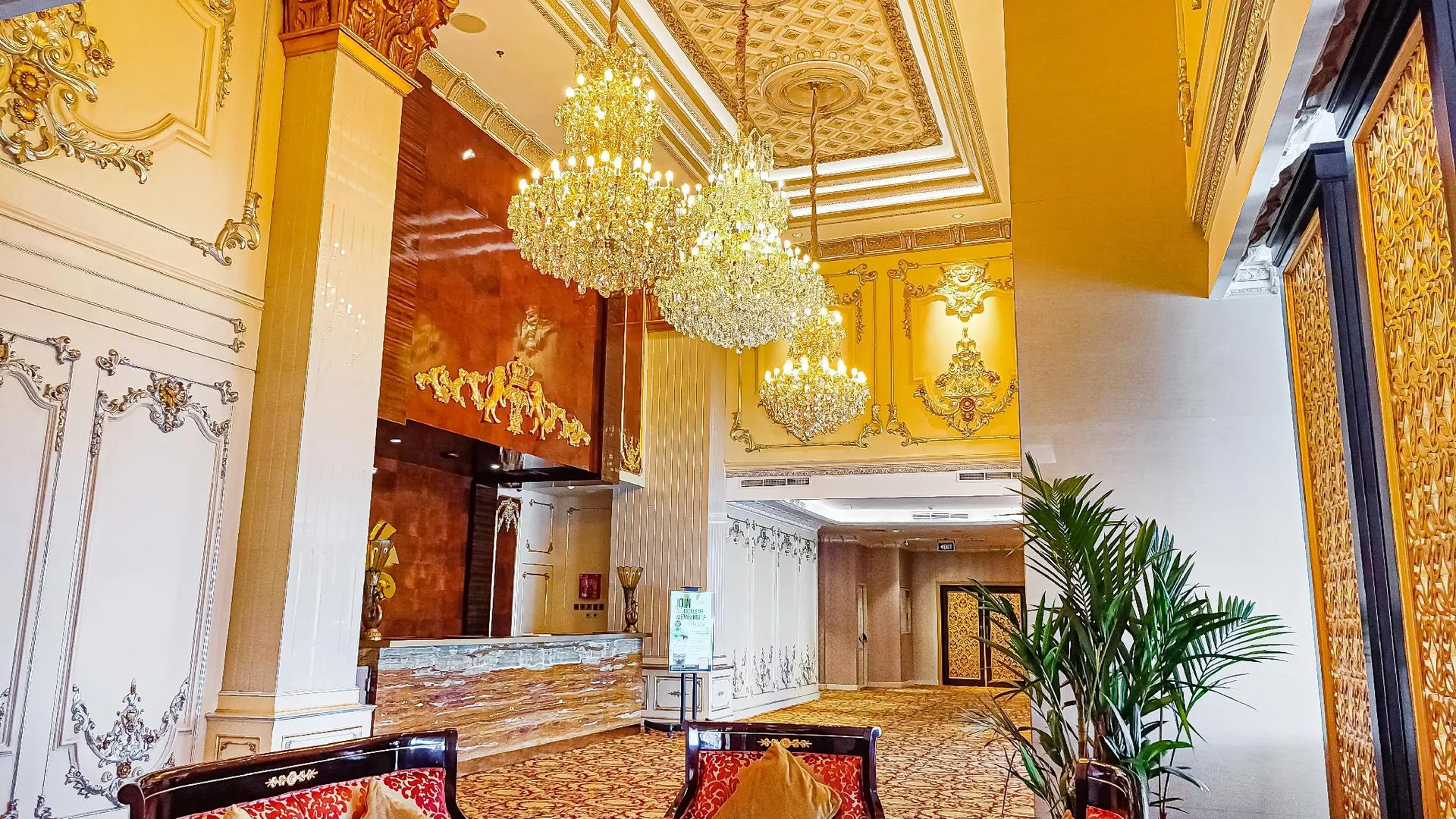 마카사르 Myko Hotel and Convention Center Makassar 4성급 호텔 객실