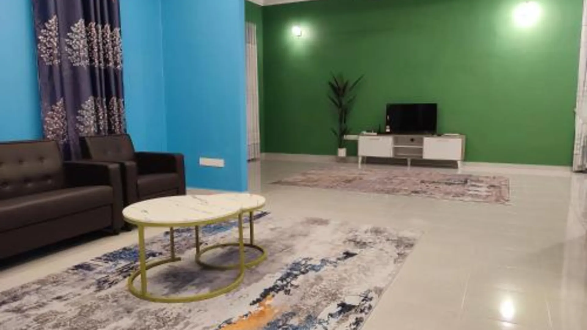 란타우 판장 캄풍 바캇 훌루의 방갈로 (550m², 침실 3개, 프라이빗 욕실 2개) 4성급 게스트하우스 외관