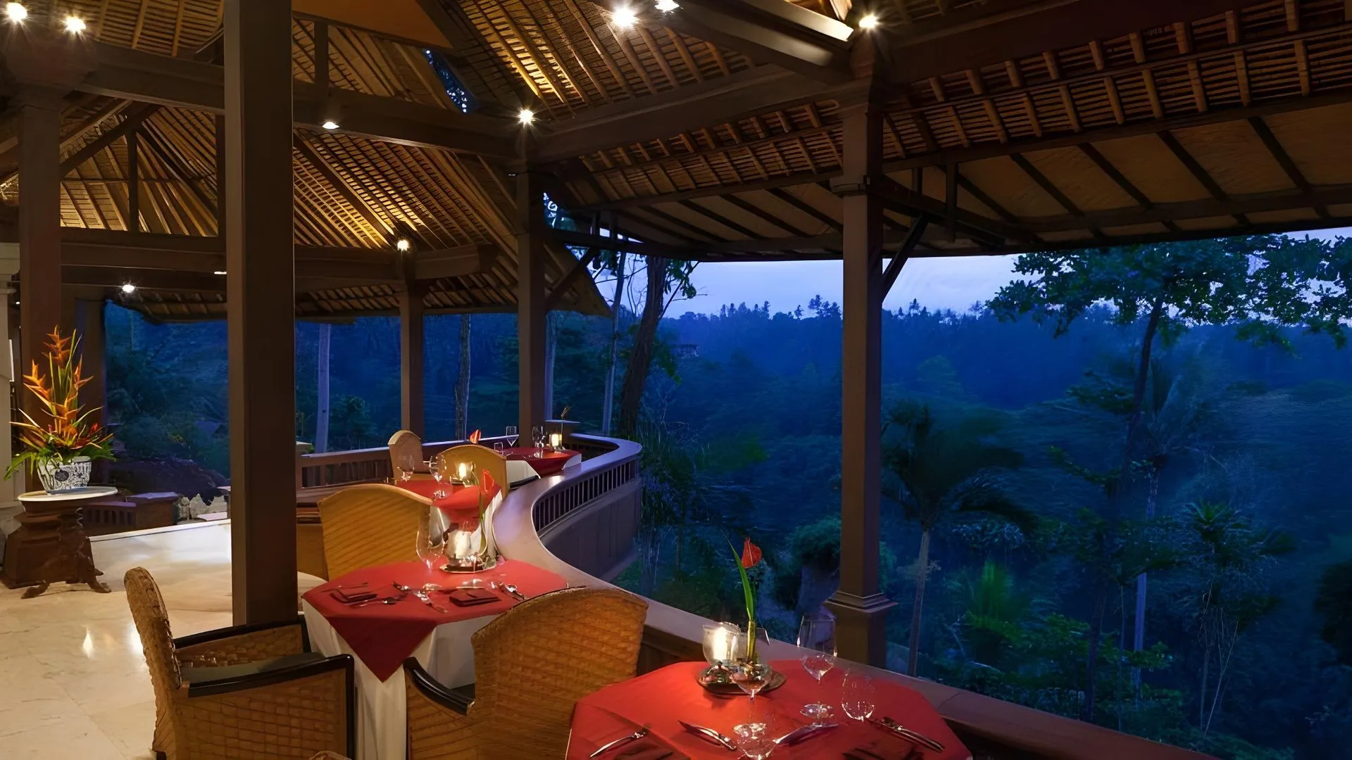 발리 피타 마하 리조트 앤 스파 5성급 호텔 객실