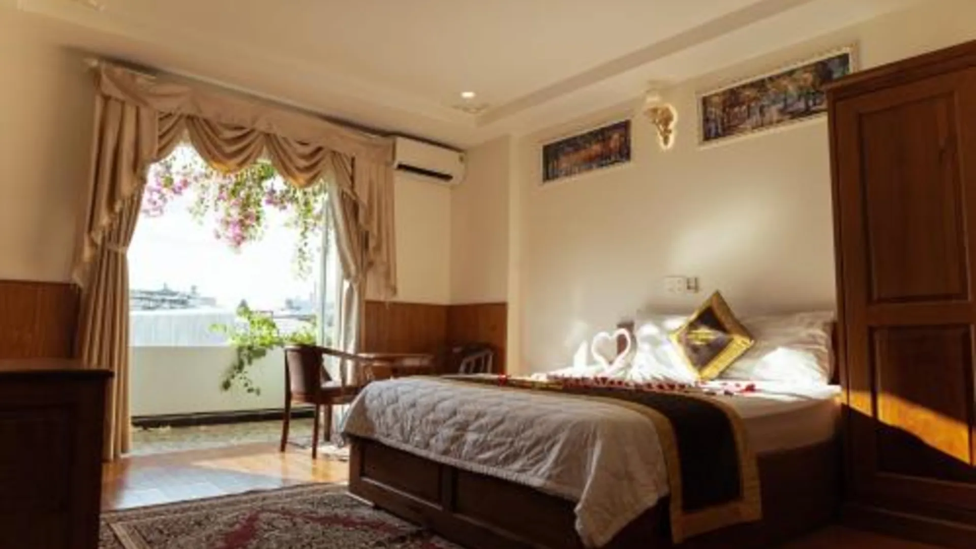 꼰뚬 윈도우 1 호텔 2성급 호텔 전망