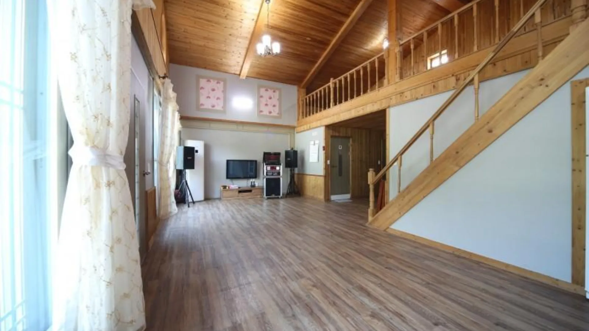 전주 진안 천상데미펜션 2성급 게스트하우스 로비