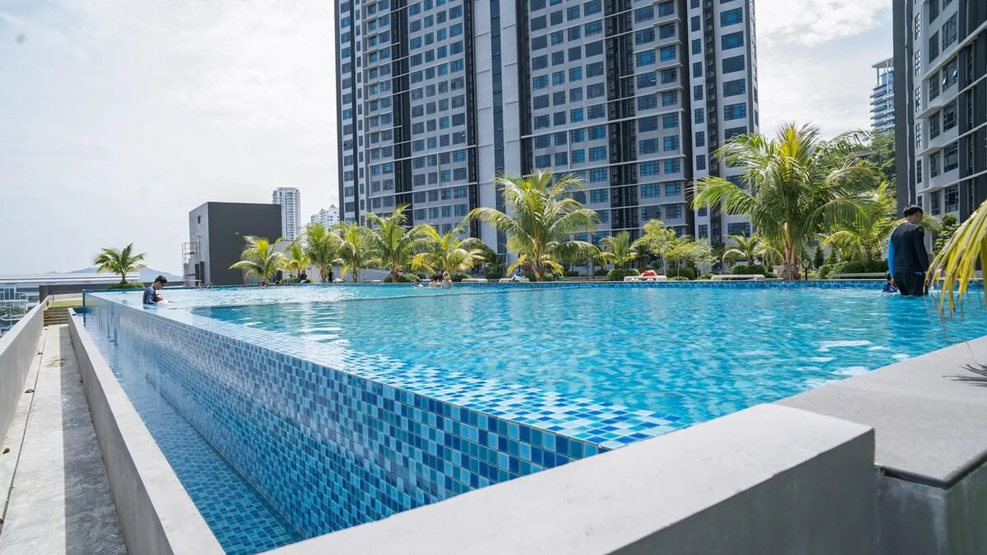 코타키나발루 시티 센터의 아파트먼트 (705m², 침실 2개, 프라이빗 욕실 2개) 4성급 싱글룸 전망