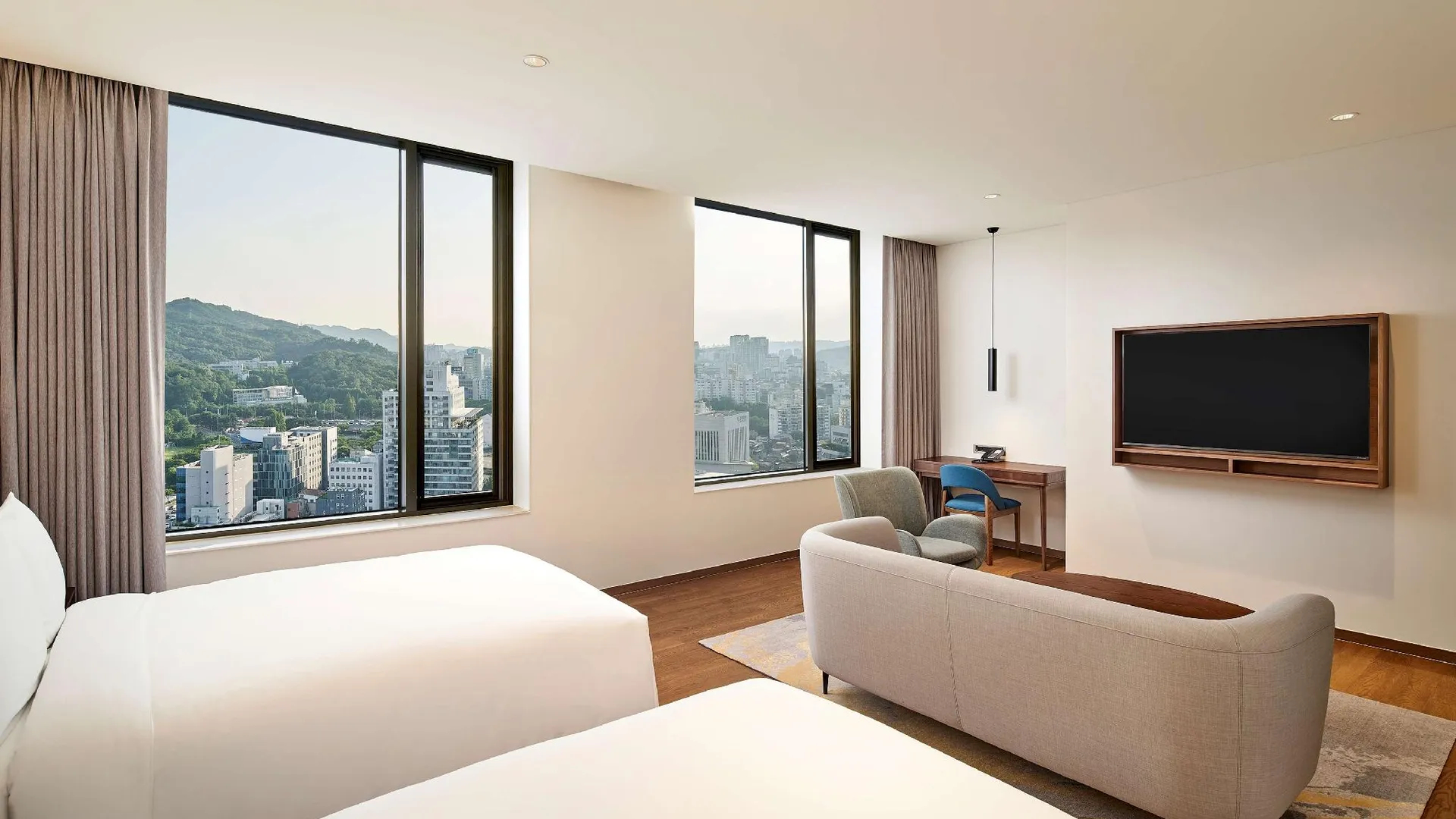 서울 힐튼 가든 인 서울 강남 4성급 호텔 스위트룸