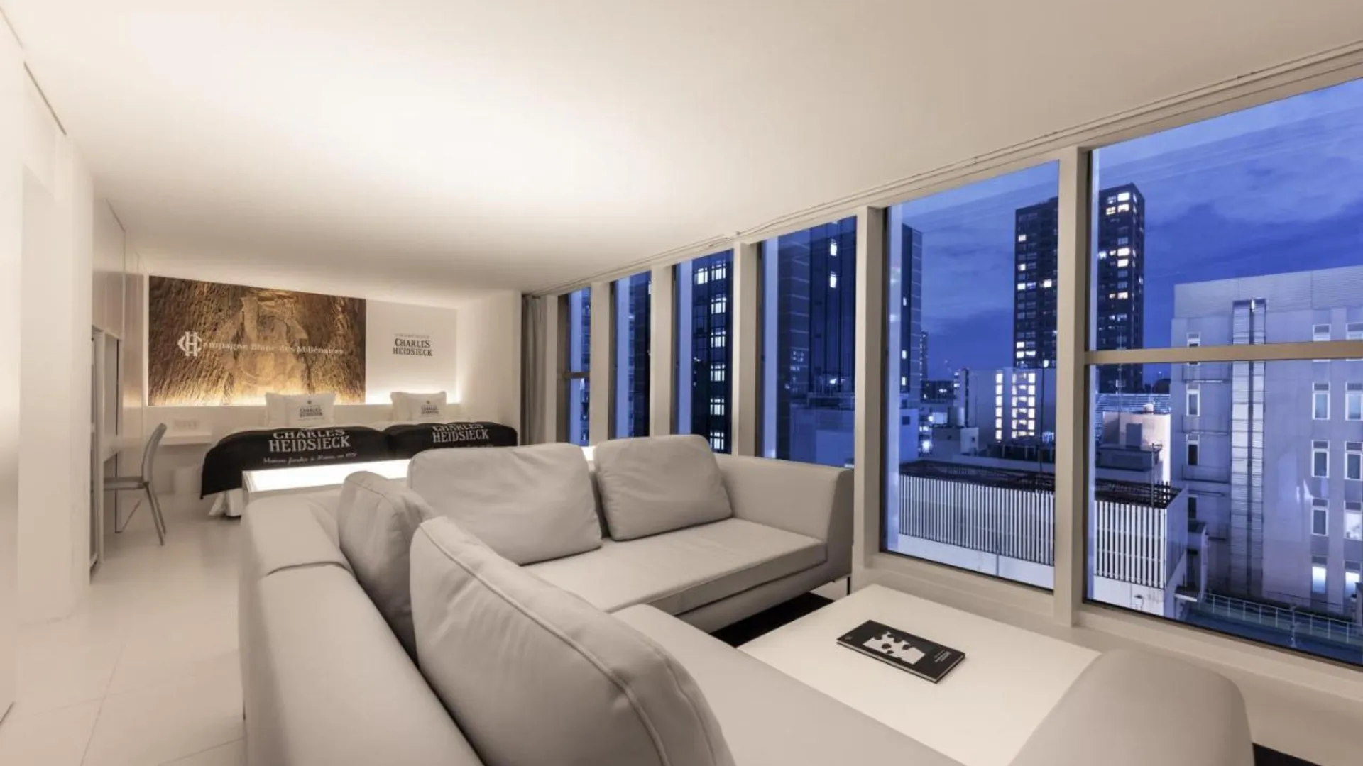 오사카 쿠베 J2 호텔 오사카 바이 온코치신 5성급 호텔 스위트룸