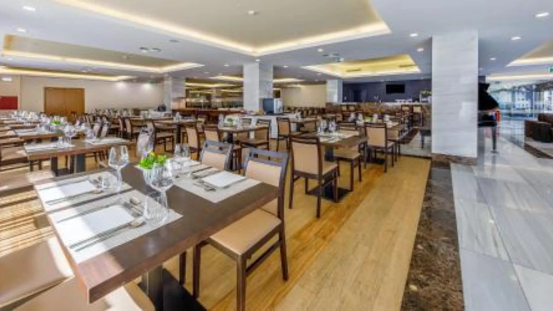 파티마 Steyler Fatima Hotel & Congress 4성급 호텔 수영장