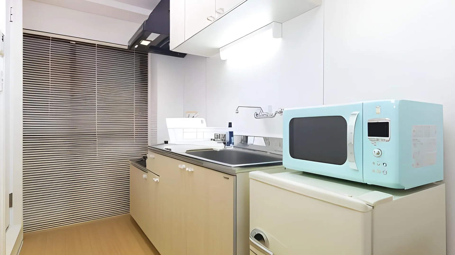 도쿄 / 동경 이케부쿠로 센트럴 호텔 2성급 호텔 외관