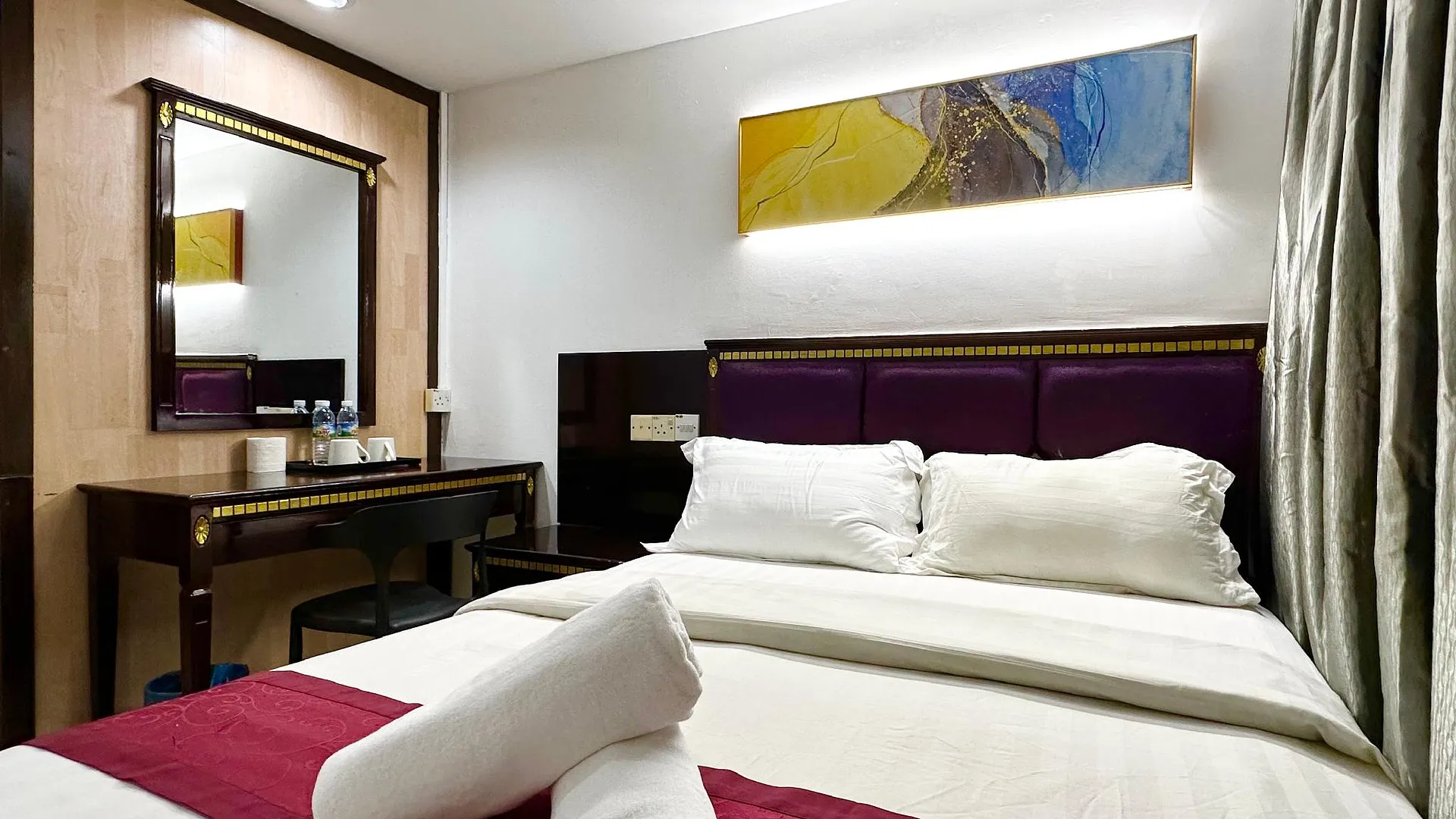 코타키나발루 밸리 호텔 2성급 호텔 스위트룸