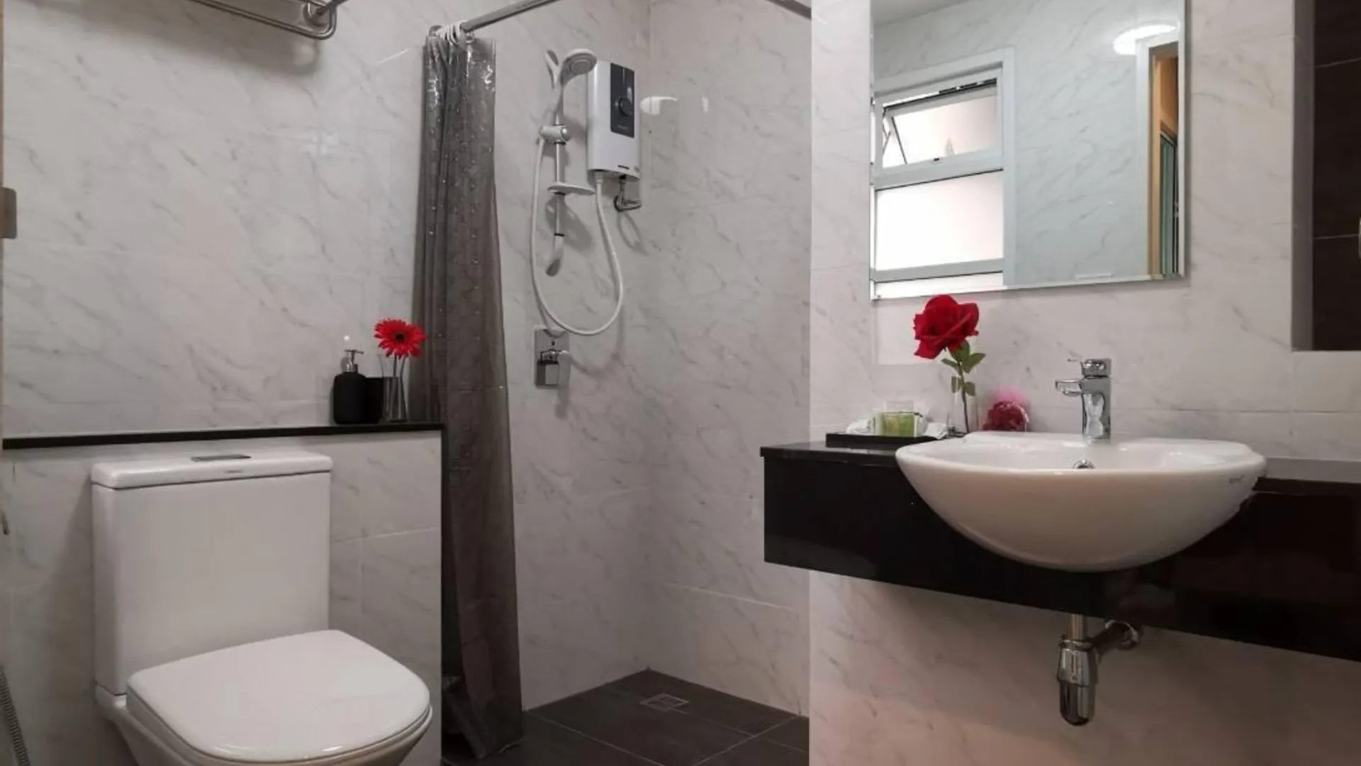 방콕 빠뚜남의 아파트먼트 (30m², 침실 1개, 프라이빗 욕실 1개) 4성급 싱글룸 객실