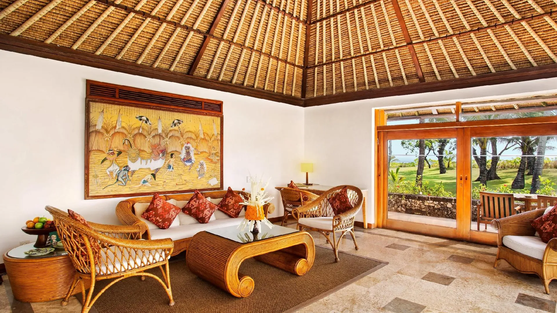 발리 더 오베로이 비치 리조트 5성급 호텔 부대시설