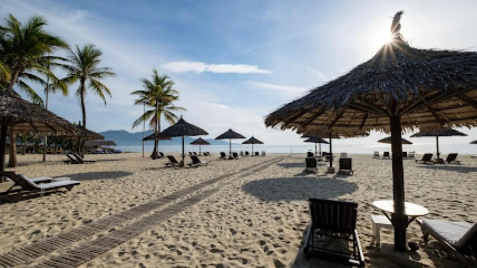 다낭 호아하이의 빌라 (400m², 침실 4개, 프라이빗 욕실 4개) 5성급 싱글룸 외관