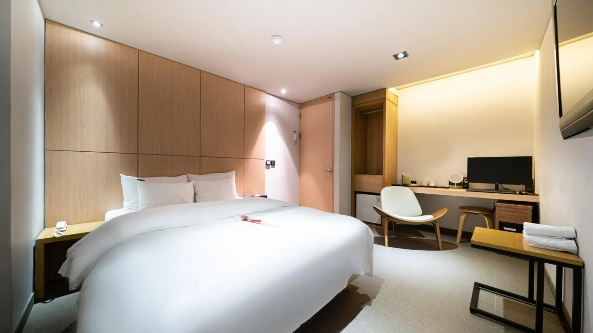 서울 레몬트리호텔 종로 호텔 객실