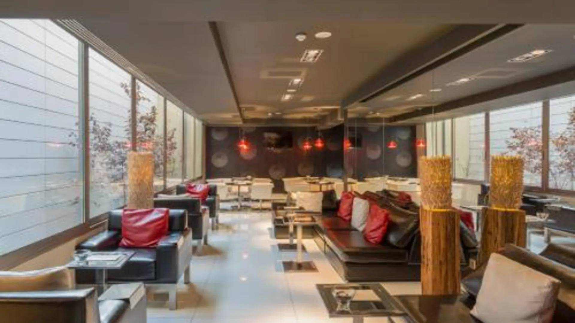 포르투 포르투 트린다제 호텔 4성급 호텔 로비