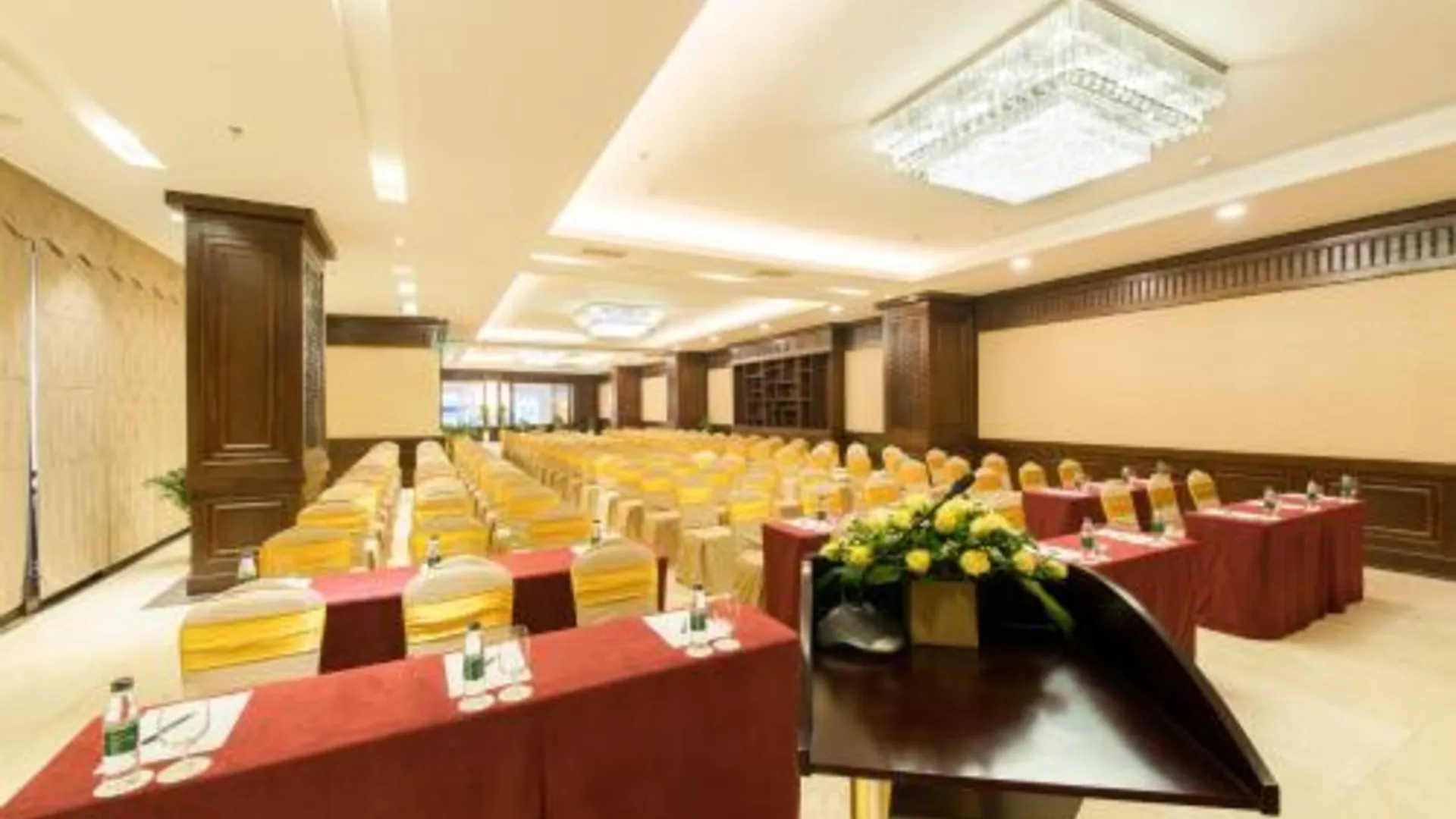 하노이 무옹 탄 하노이 센터 호텔 3성급 호텔 스위트룸