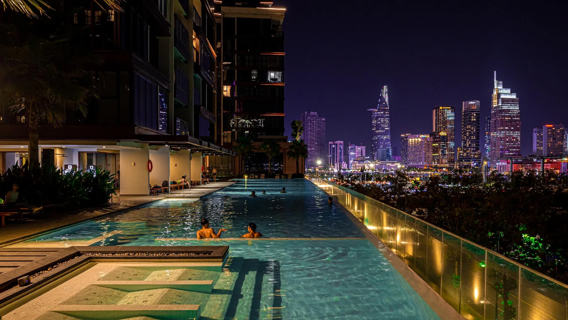 호치민 메트로폴 컬렉션스 바이 트루스테이 5성급 호텔 로비