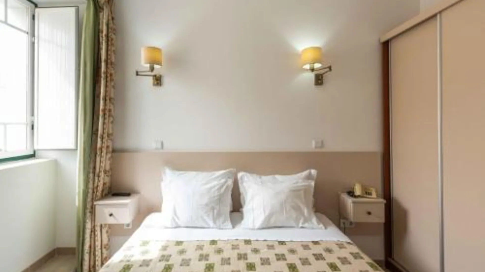 빌라 레알 데 산토 안토니오 Villa Marquez 3성급 호텔 스위트룸