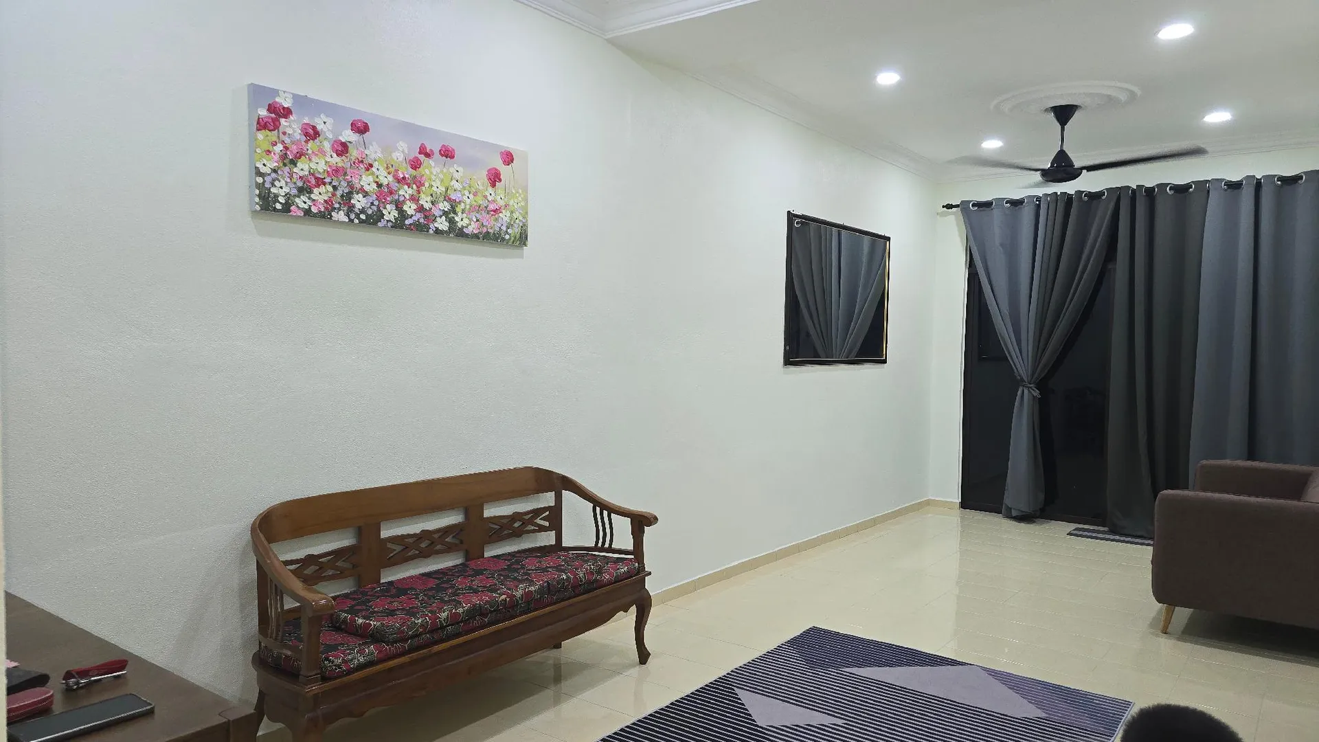 타나 메라 타나 메라의 프라이빗 하우스 (m², 침실 3개, 프라이빗 욕실 2개) 3성급 게스트하우스 스위트룸