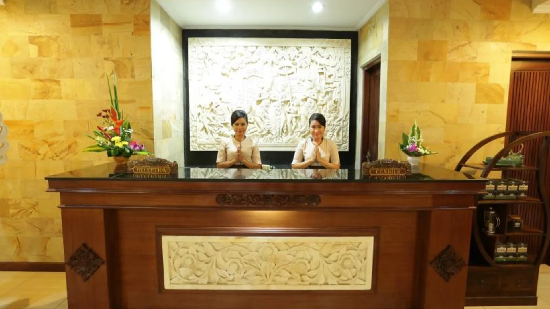 발리 호텔 세가라 아궁 2성급 호텔 수영장