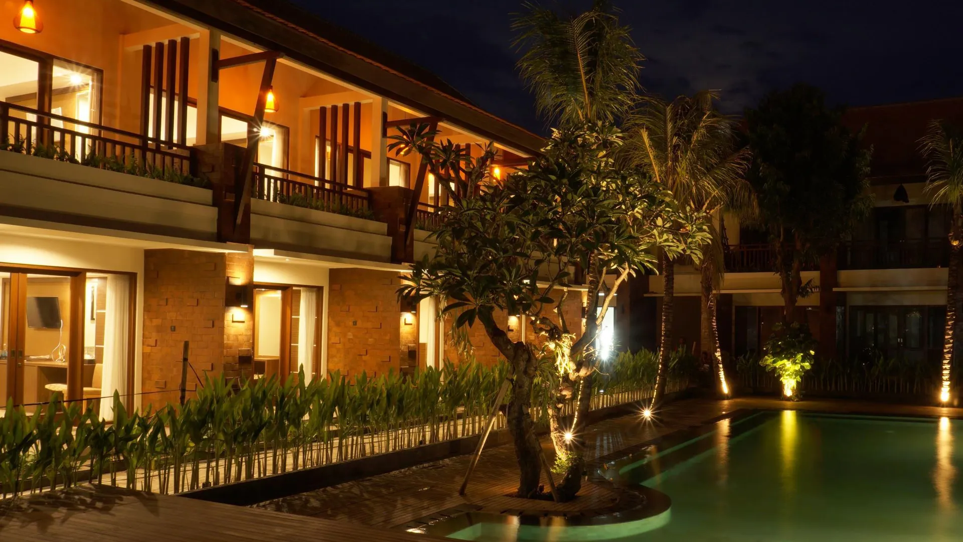 발리 아레나 리빙 2성급 호텔 객실