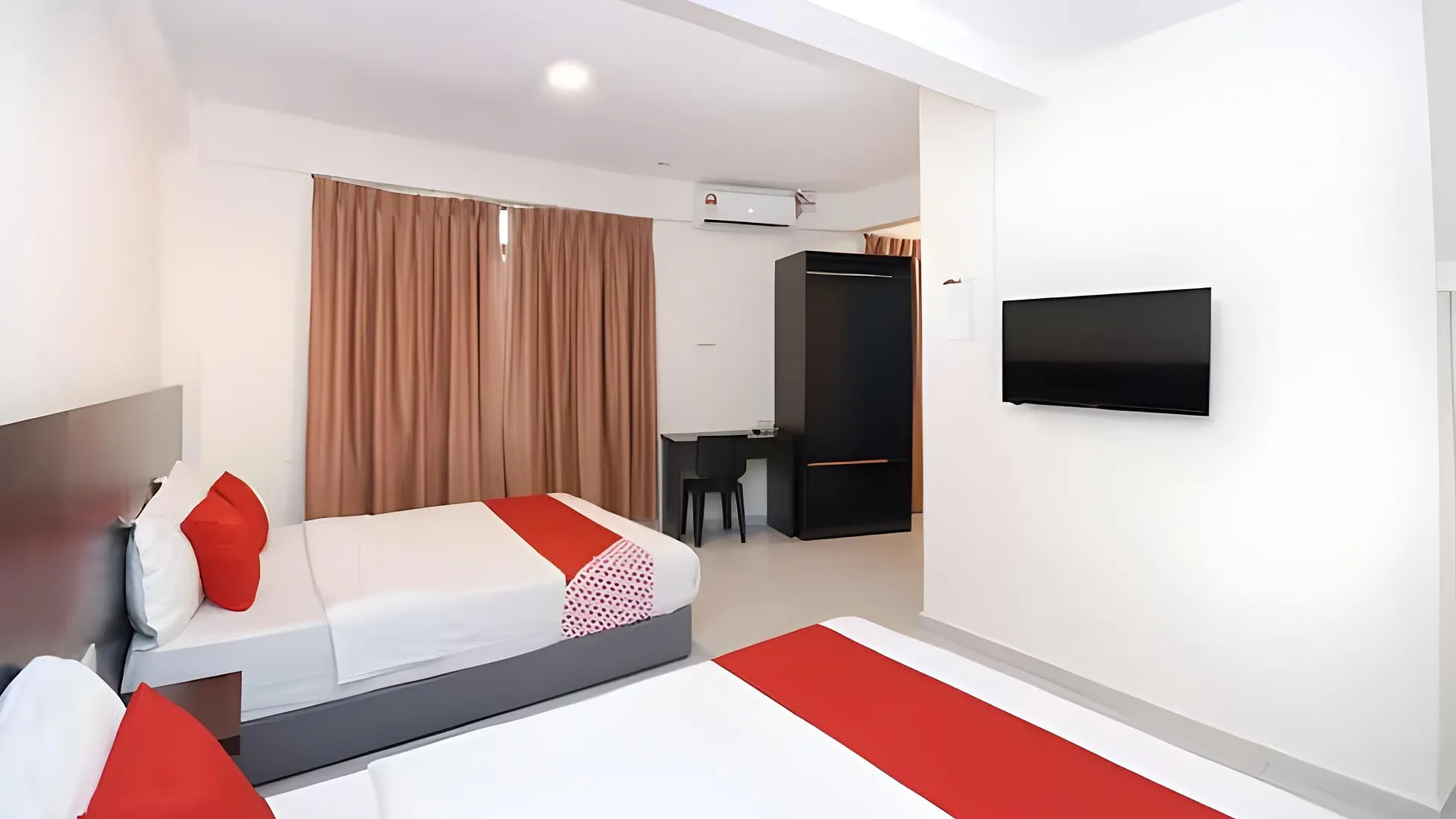 미리 커머셜 센터의 프라이빗 하우스 (m², 침실 1개, 프라이빗 욕실 1개) 2성급 싱글룸 전망