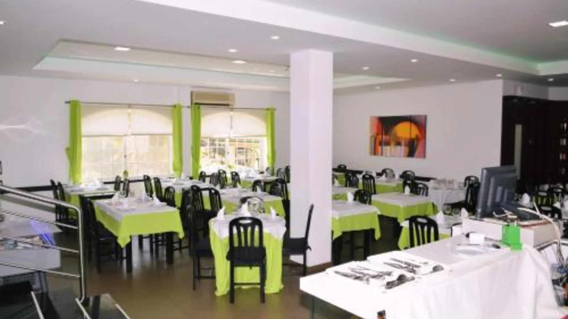 차베스 Ze Luis 4성급 호텔 객실