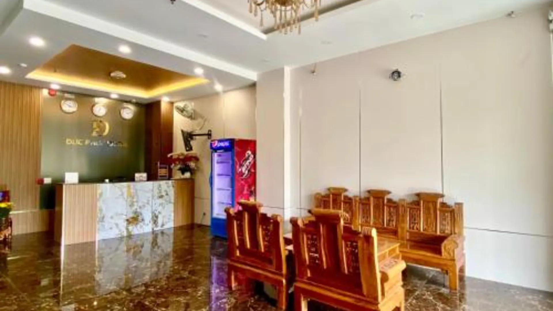 호치민 둑 푹 호텔 1성급 호텔 레스토랑