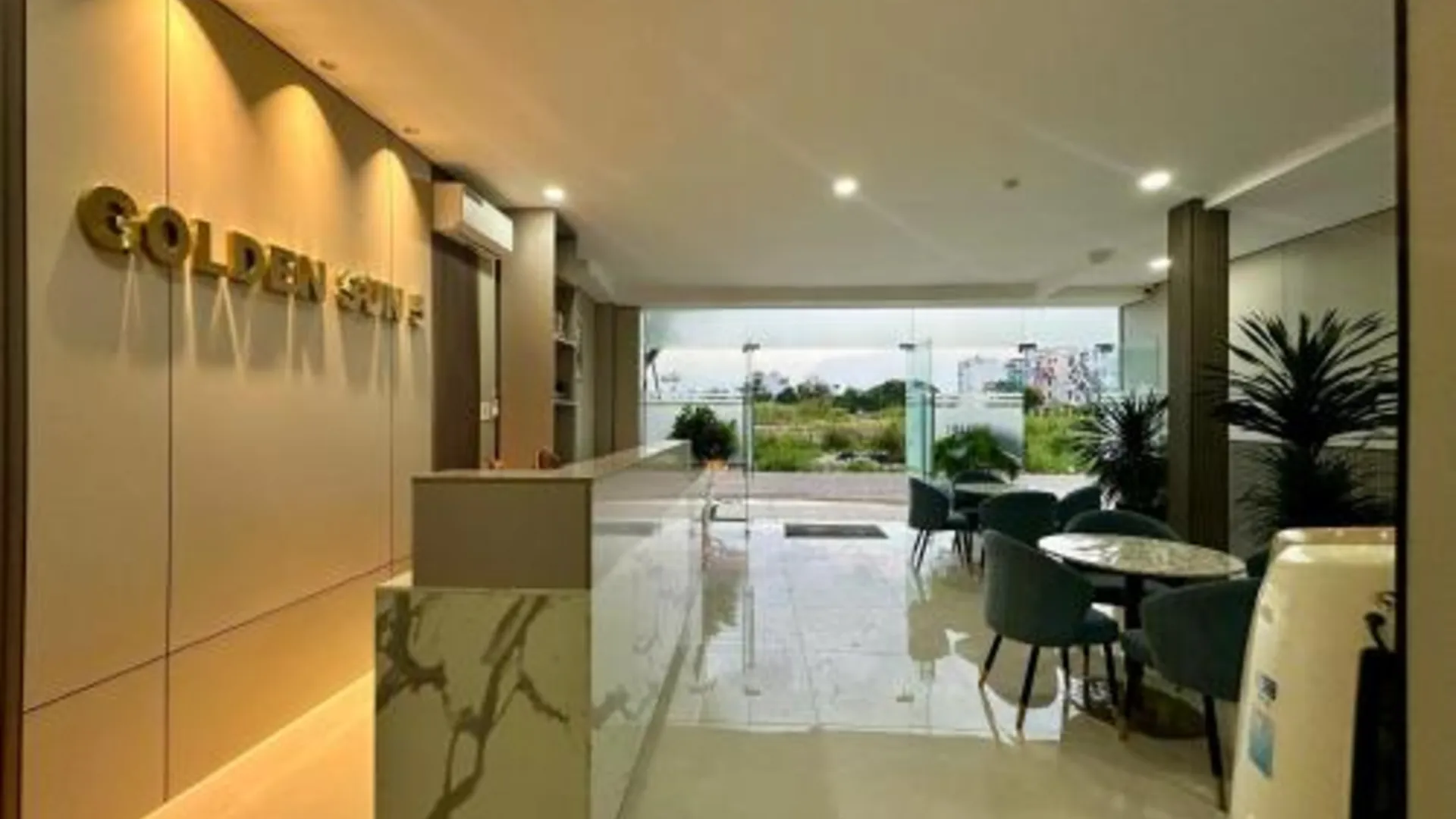 호치민 골든 선 호텔 아파트먼트 5 3성급 호텔 수영장