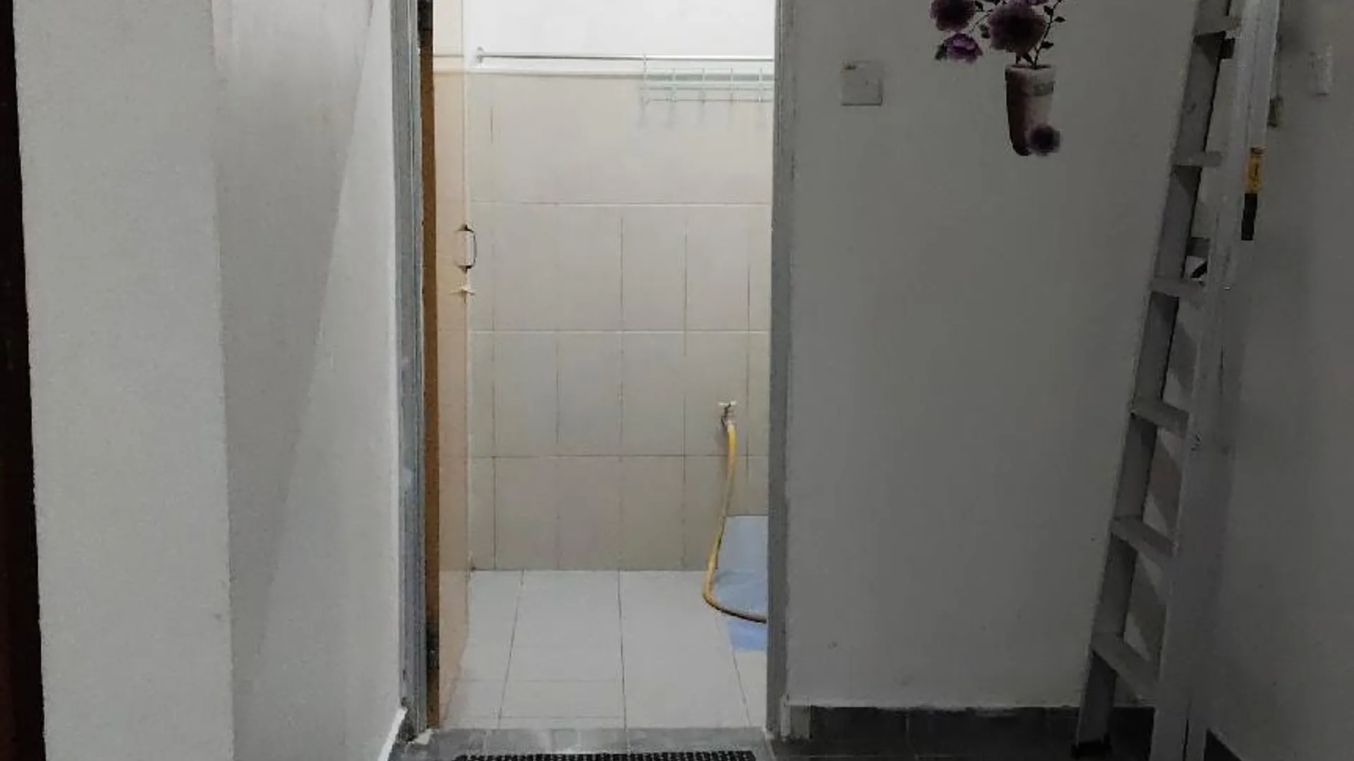 쿠알라테렝가누 톡 젬발 / 공 바닥의 프라이빗 하우스 (900m², 침실 2개, 프라이빗 욕실 1개) 2성급 싱글룸 전망