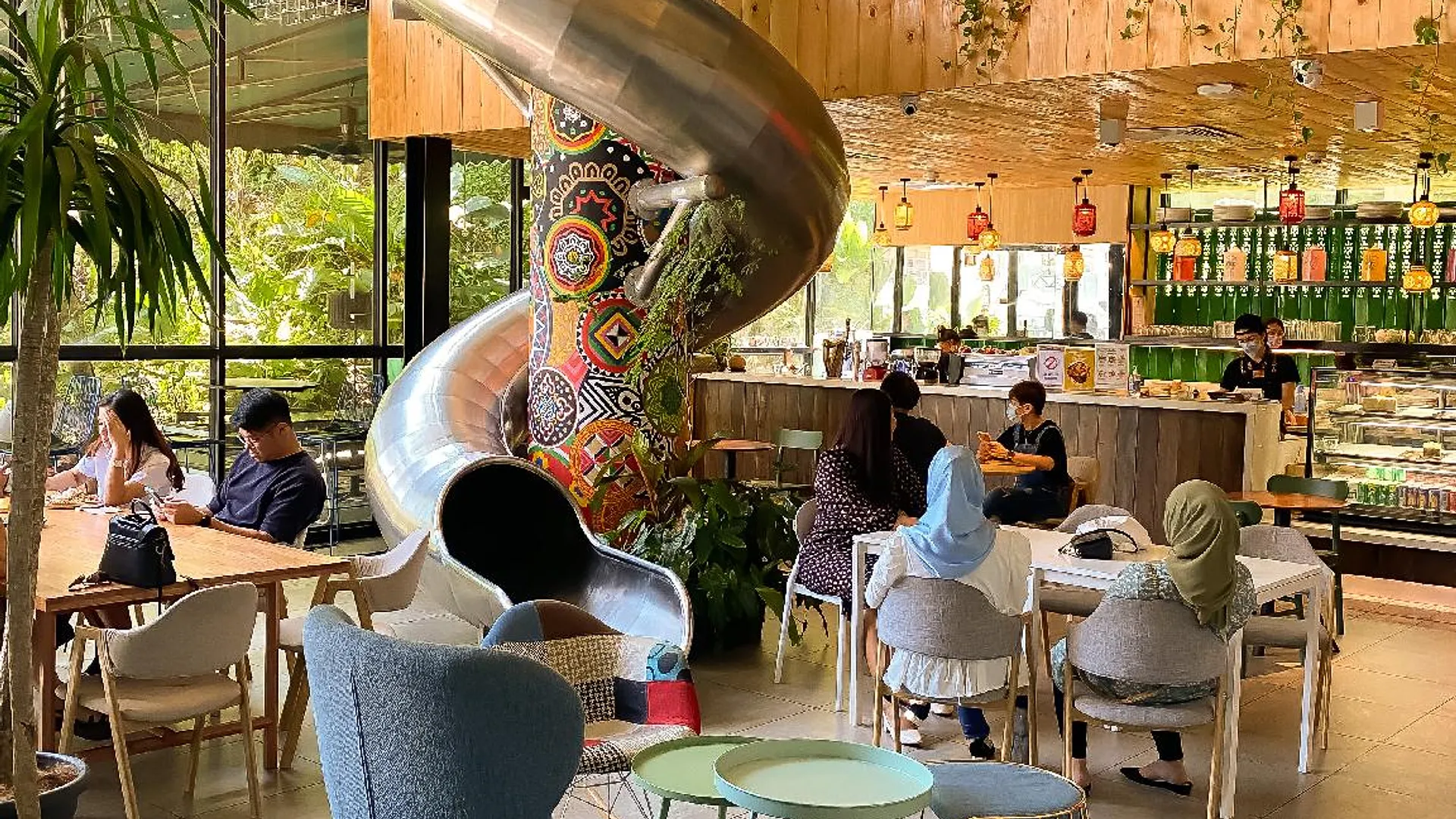 코타키나발루 투조우 코타 키나발루 3성급 호텔 외관