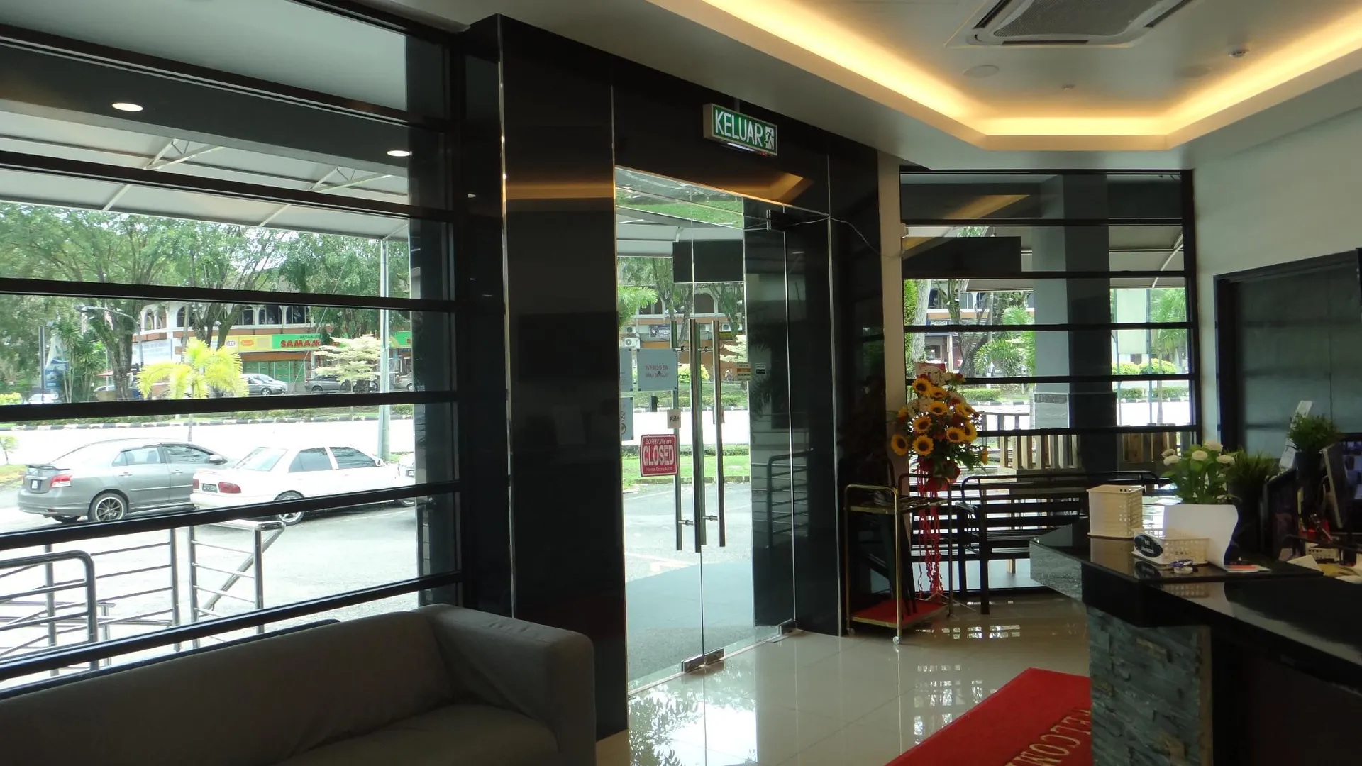 추카이 호텔 세리 겔리가 2성급 호텔 외관