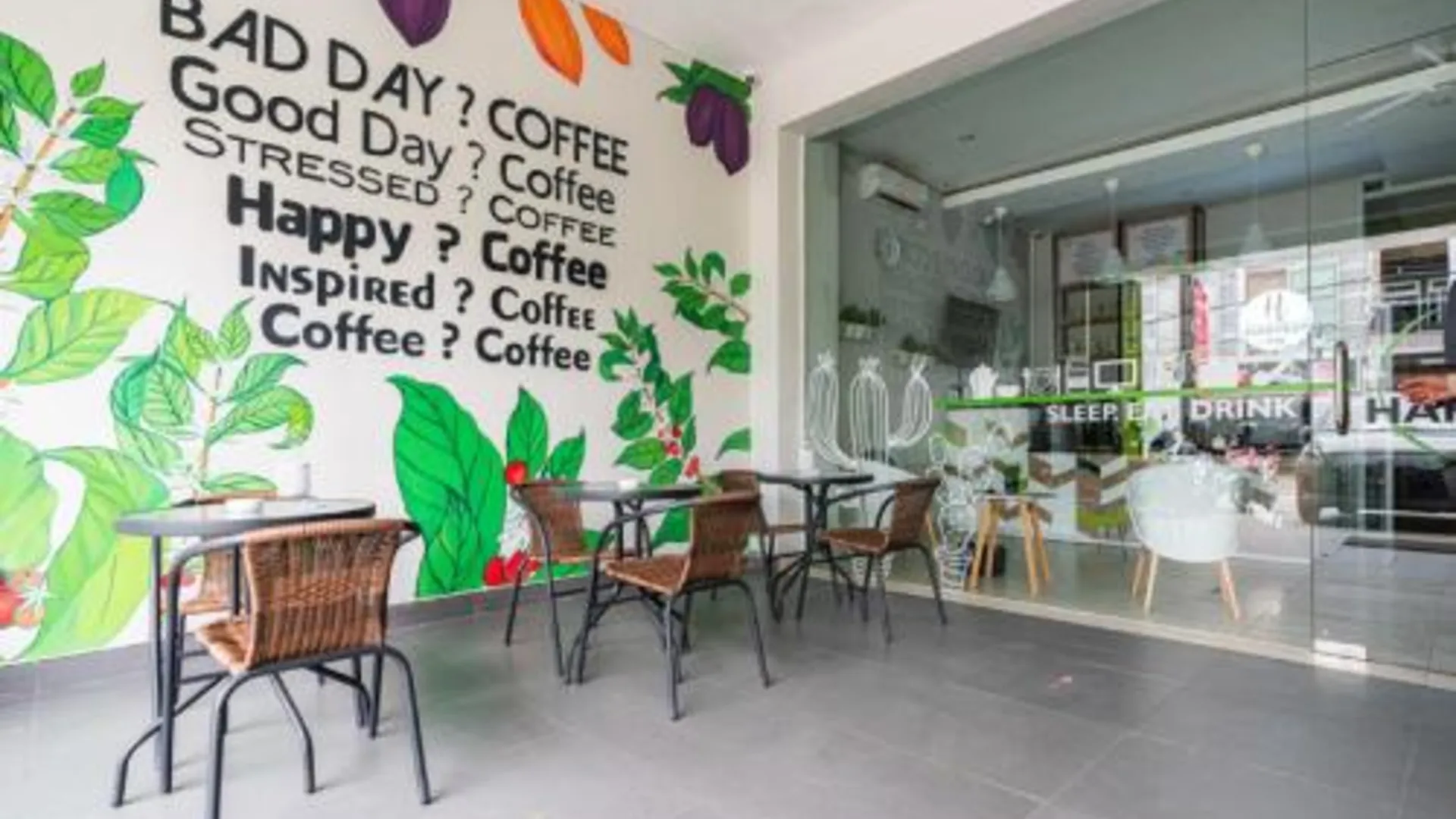 마카사르 레드도어즈 플러스 앳 하베스트 인 파나쿠캉 3성급 호텔 레스토랑