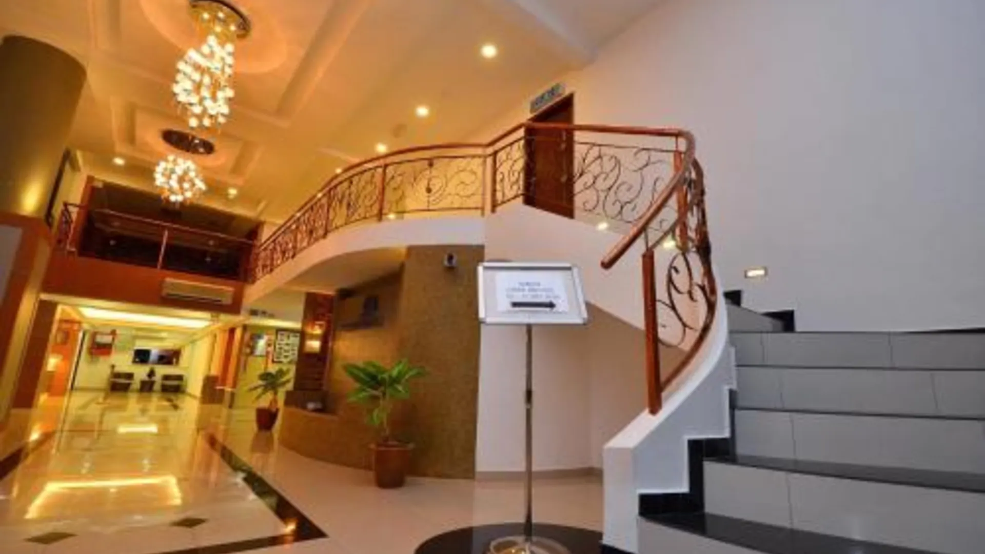 틀룩인탄 유 부티크 호텔 3성급 호텔 수영장