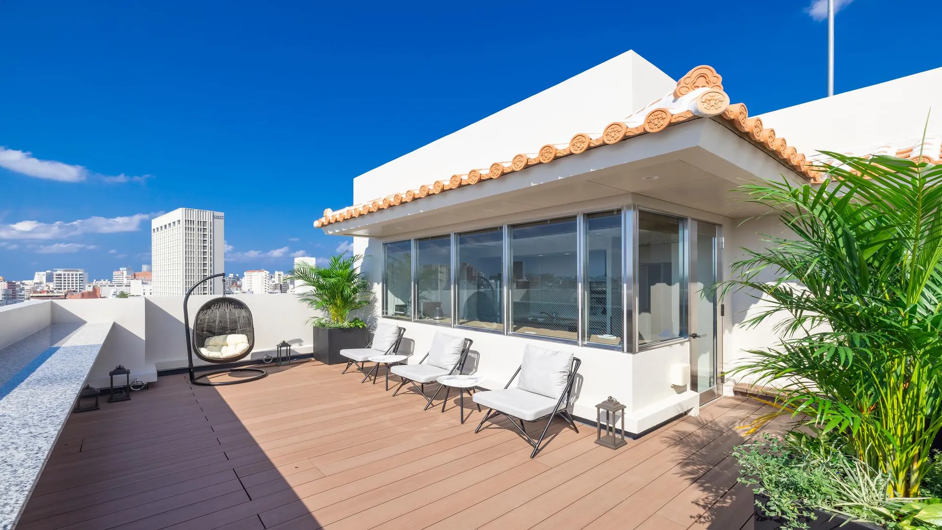 오키나와 본섬 ALPHABED INN Naha Kokusai-dori East 3성급 호텔 외관