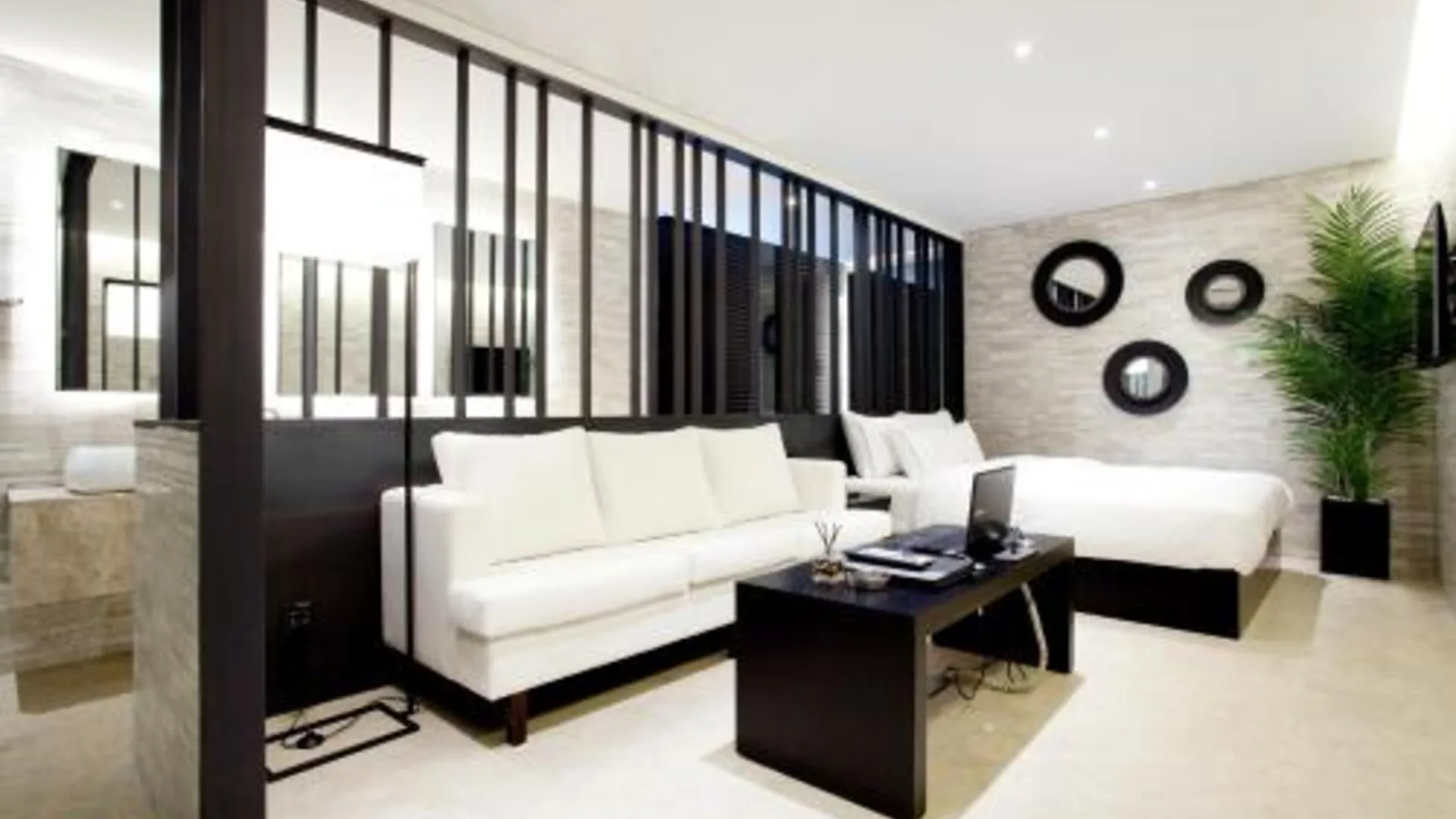 서울 왕십리 포레스타 호텔 2성급 호텔 외관