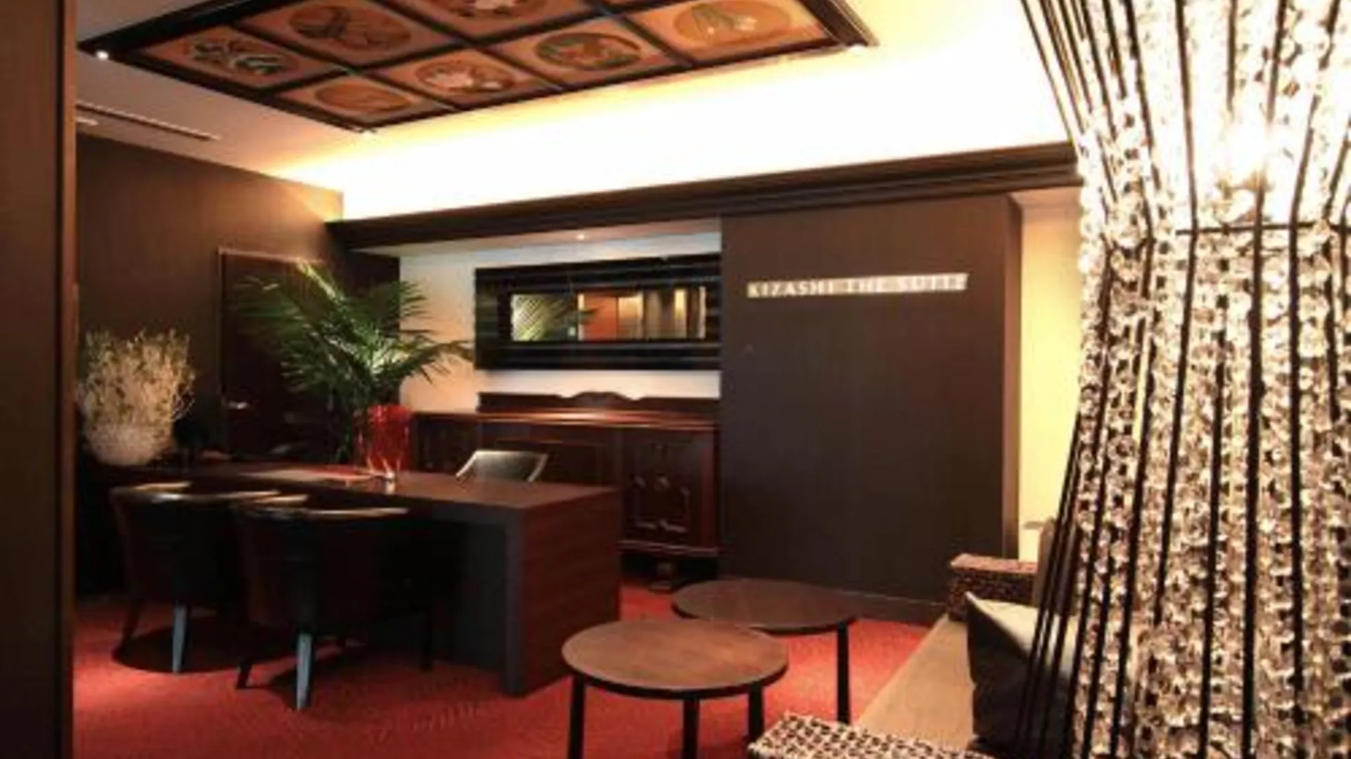 교토 키자시 더 스위트 교토 기온 5성급 호텔 수영장