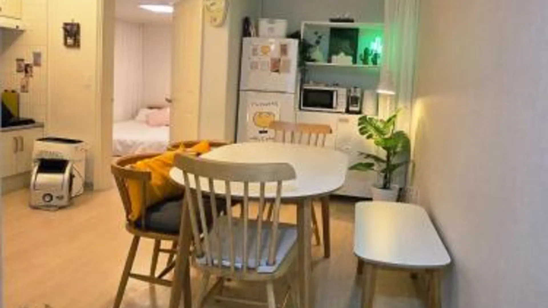 서울 HAPPY STAY in seoul near kspo dome, #LotteTower #FreeParking #7NightsAirportPickup #GroupStay #DDP # 4성급 싱글룸 레스토랑