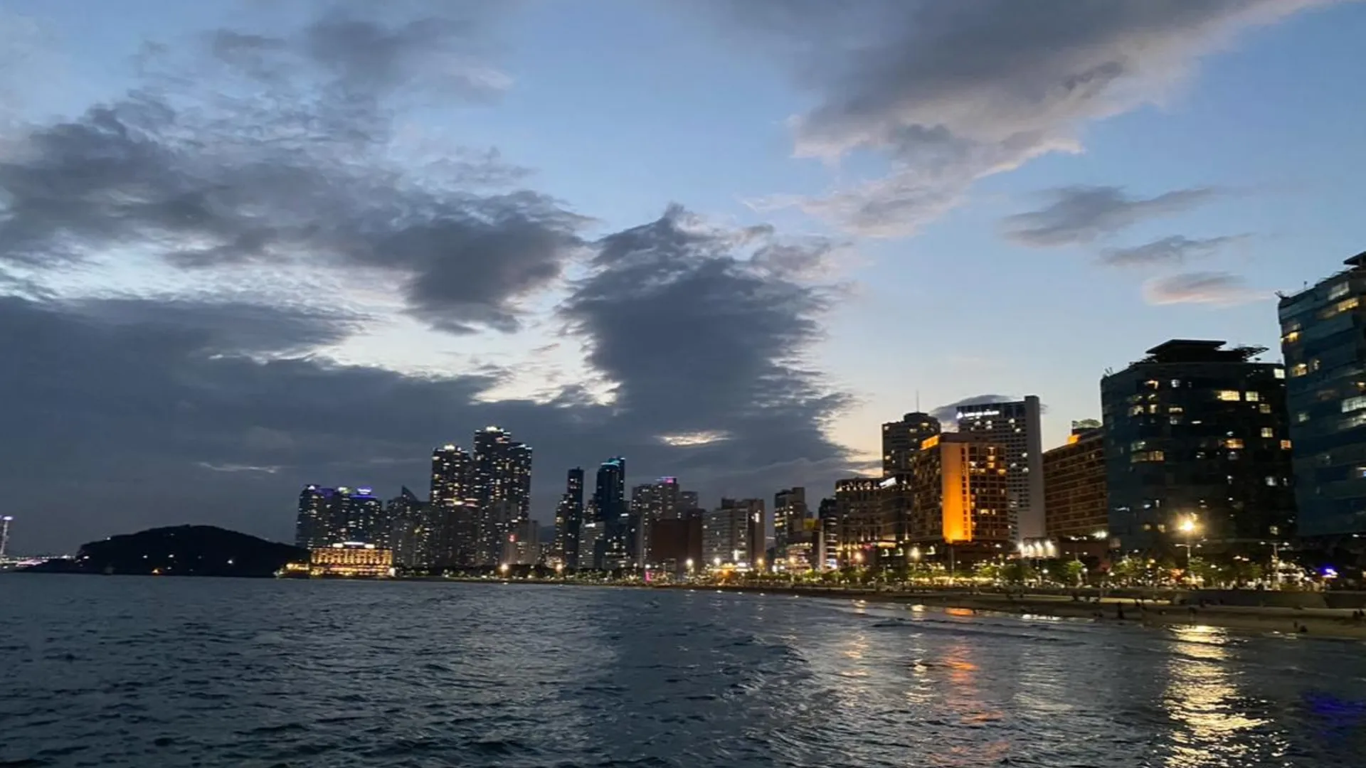 부산 해운대 바다 펜션 2성급 호텔 객실